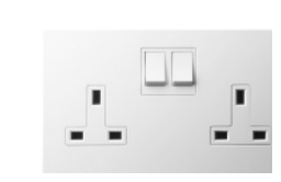 Double 13A Switched Socket